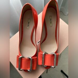 Miu miu coral pink pumps size 36